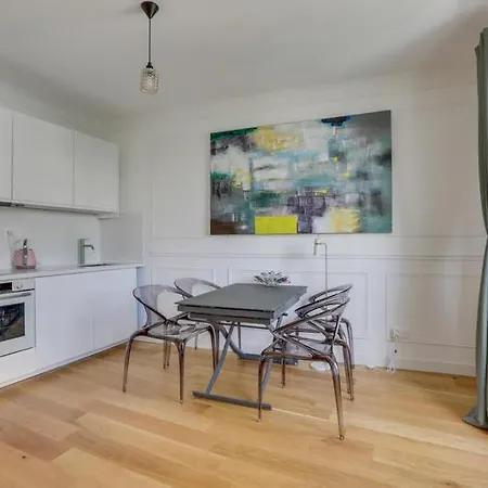 502 Lecourbe - Superb In Apartment