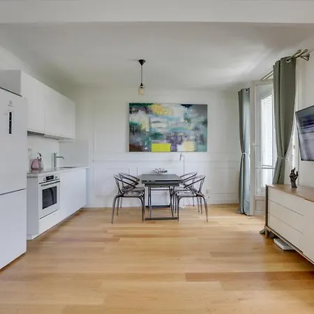 Apartment 502 Lecourbe - Superb In